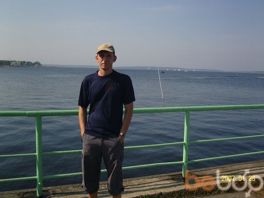  ,   Ilia, 42 ,   