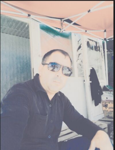  ,   Alik, 43 ,   c 