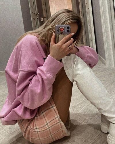  ,   Chloe, 27 ,   ,   , c , 