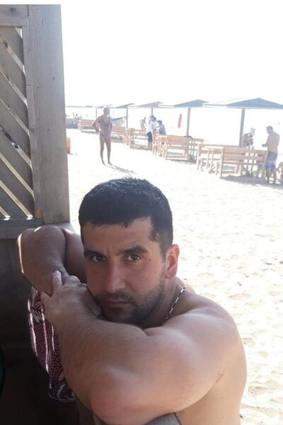  ,   Anar, 42 ,   ,   