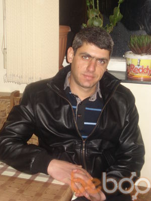  ,   Artur, 42 ,     , c 