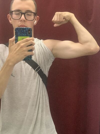  ,   Vlad, 21 ,   c 
