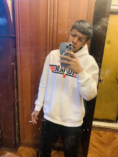  ,   Emiliano, 21 ,   ,   