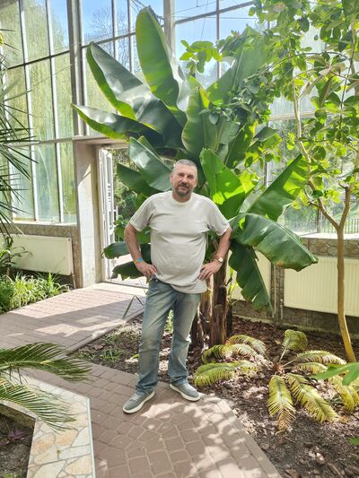  ,   Ihor, 48 ,   