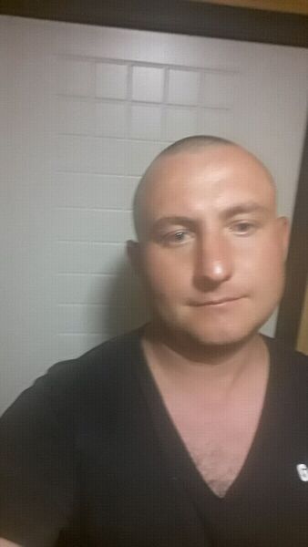  ,   Maks, 35 ,  