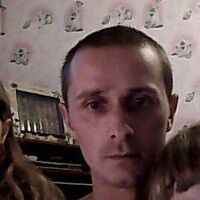  ,   Leonid, 46 ,   