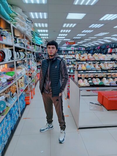  ,   Fedya, 21 ,   ,   