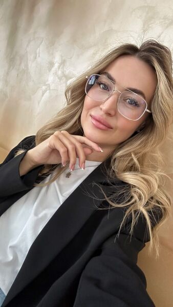  Frankfurt am Main,   Polina, 30 ,   ,   