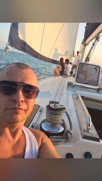  ,   Mikhail, 49 ,   ,   , c 