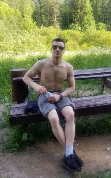  ,   Sergej, 25 ,   ,   