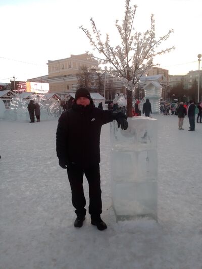  ,   Leonid, 44 ,   ,   , 