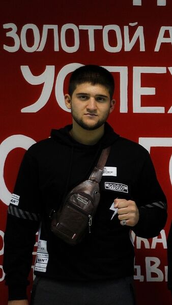  ,   Marsel, 25 ,   ,   