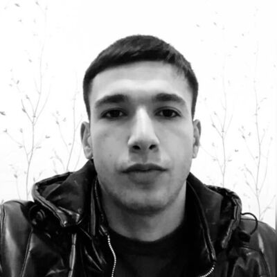  -,   Emanuel, 25 ,   ,   , c 