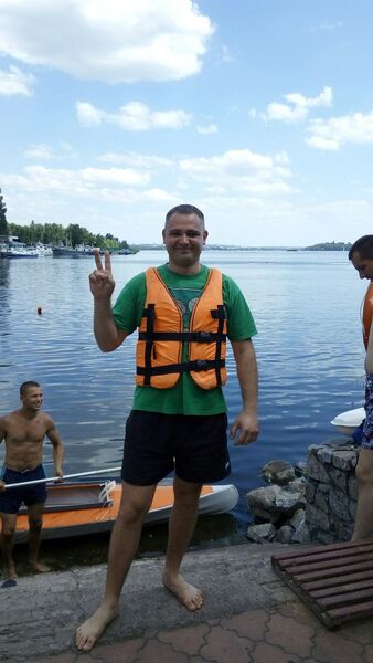  ,   Pasha, 37 ,   , 