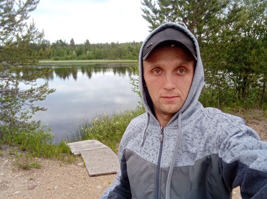  ,   Vaceslav, 33 ,   