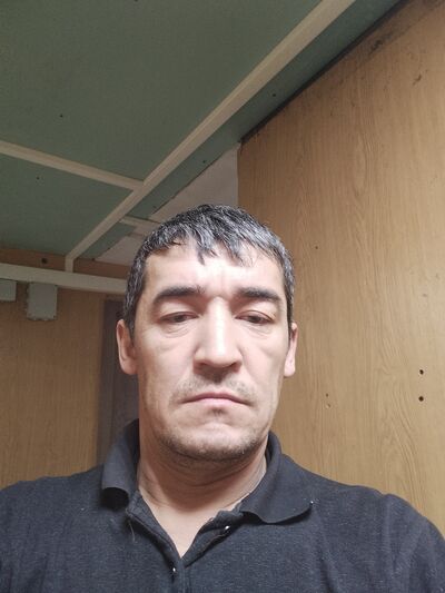  ,   Misha, 40 ,   ,   
