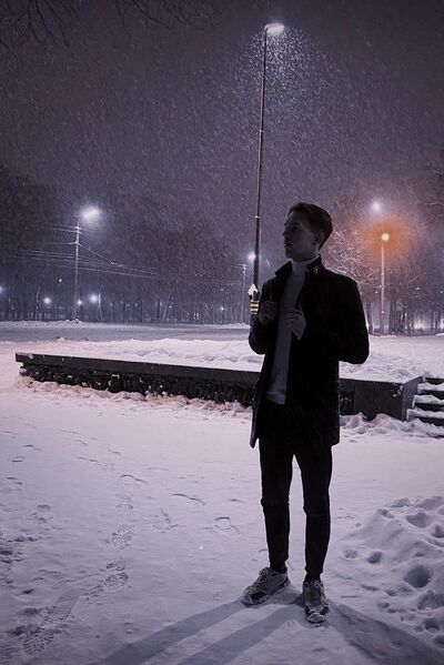  ,   Anton, 21 ,   ,   