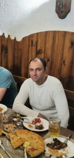  ,   Taymuraz, 33 ,   ,   