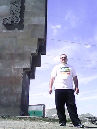  ,   Ashot, 48 ,   