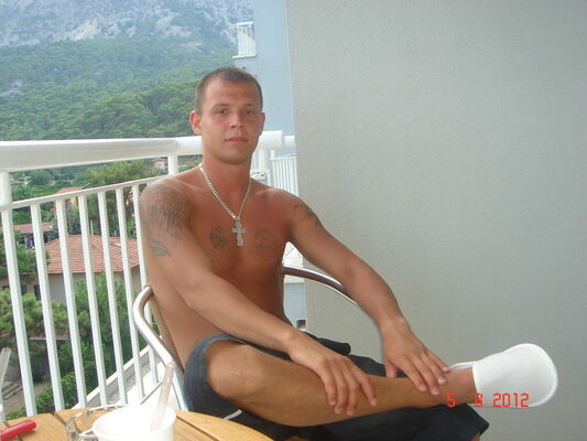  ,   Dexter, 37 ,   ,   , c , 