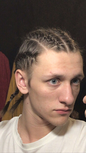  ,   Luka, 21 ,   ,   