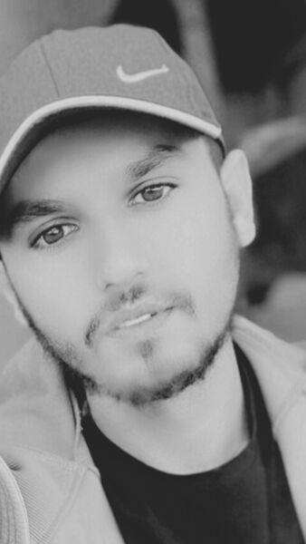  ,   Albert, 27 ,   ,   