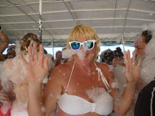  ,   Sveta, 63 ,   ,   , c 