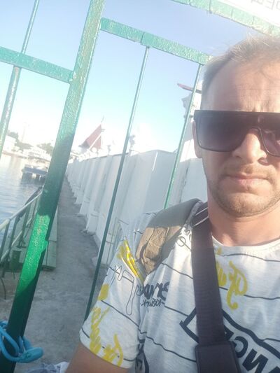  ,   Sasha, 34 ,   , 