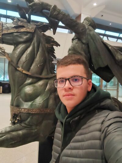  ,   Zakaria, 19 ,   ,   
