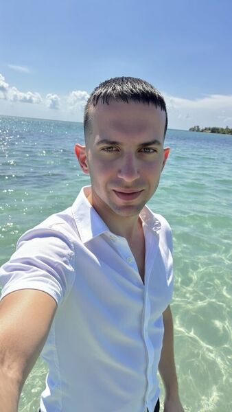  ,   Artyom, 34 ,   ,   , c 