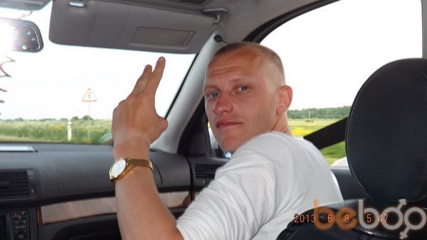  -,   Pitbull28, 40 ,   