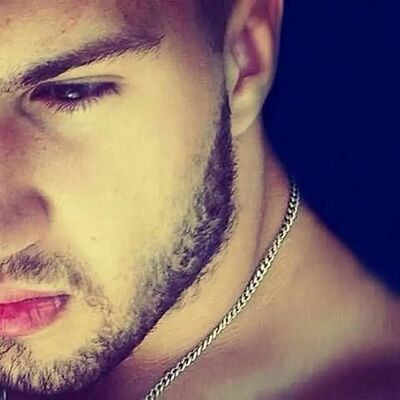  ,   Denis, 29 ,   ,   