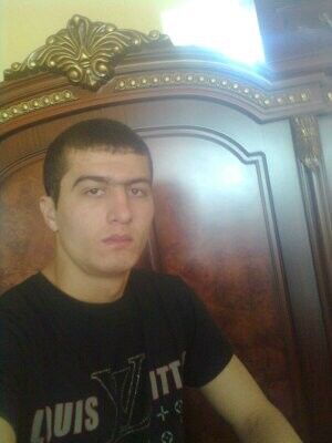  ,   Bexruz, 36 ,     , c , 