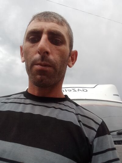 ,   Varo, 35 ,   ,   
