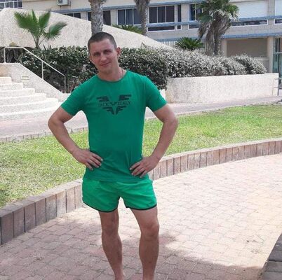  ,   Mihail, 40 ,   ,   