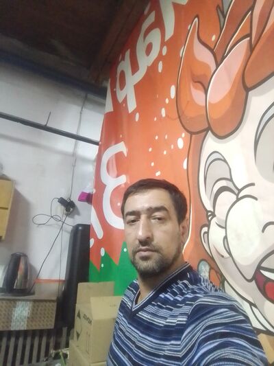  ,   Amir, 49 ,   ,   