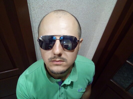  ,   PAVLYHA, 38 ,  
