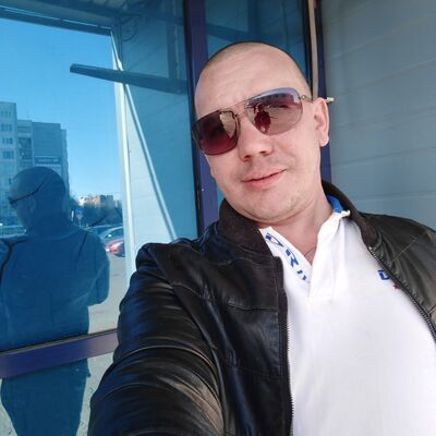  ,   Slava, 40 ,   
