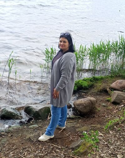  ,   Elena, 49 ,   ,   , c , 