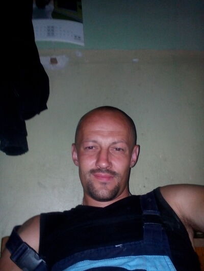  ,   Sasha, 45 ,   