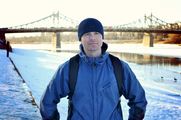  ,   Oleg, 44 ,  