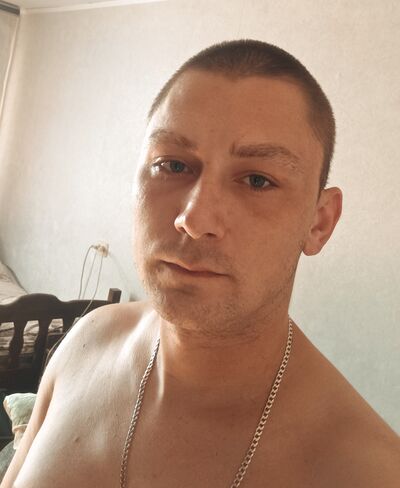  ,   Mikhail, 31 ,   ,   , c , 