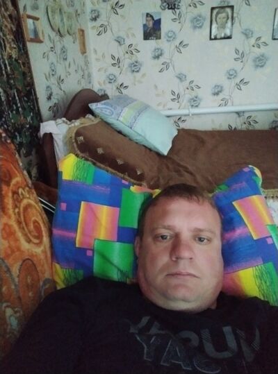  ,   Dima, 43 ,   ,   