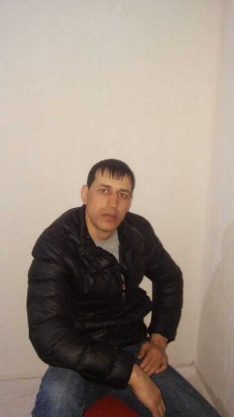  ,   Ali, 48 ,   ,   , c 