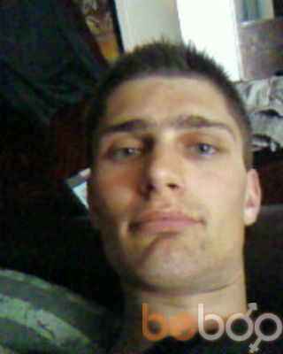  ,   Victor, 40 ,   