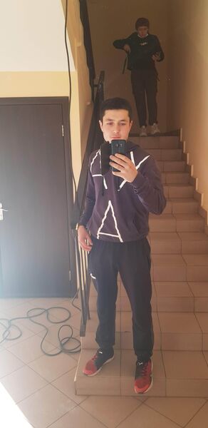  ,   Ariyol, 24 ,   c 