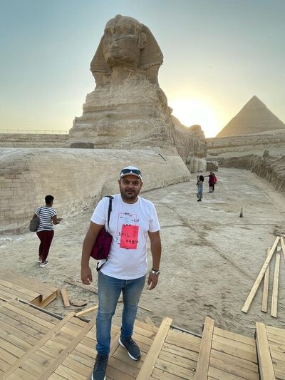  ,   Omar, 41 ,   ,   , c 
