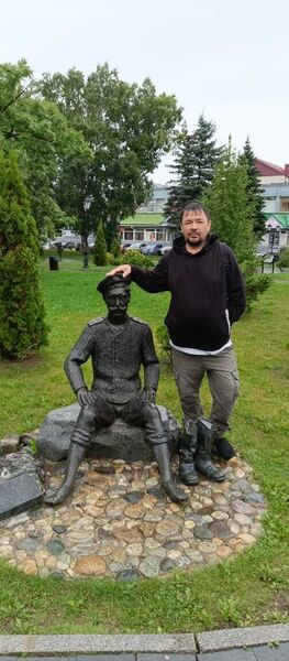  -,   Denis, 46 ,   ,   , c 