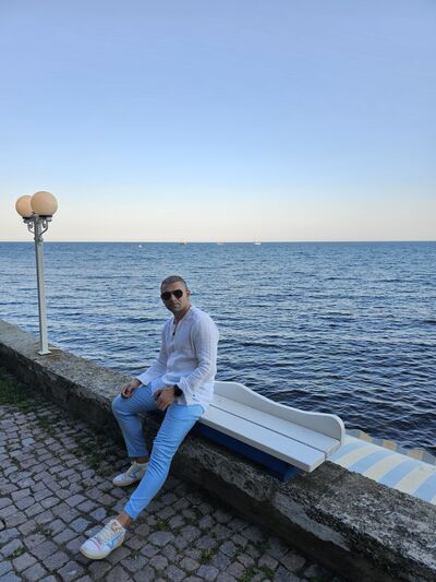  ,   Arturo, 35 ,   ,   