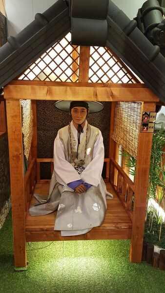  Ansan,   Edward, 35 ,   ,   , c 